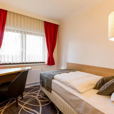 Lang Hotel